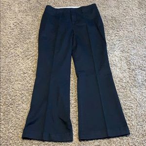 Gap slacks size 8A black